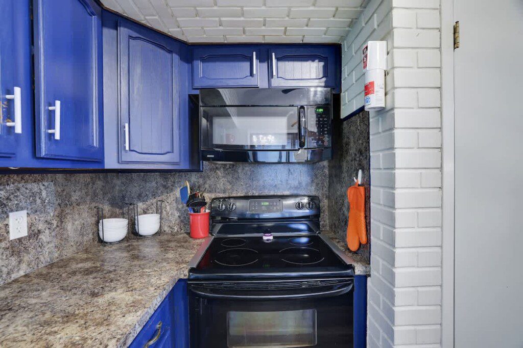 0520f7df 7a39 49 OcTu5