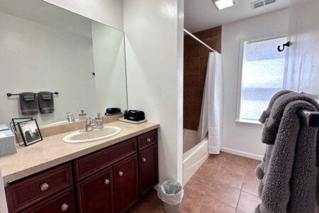 4921c1bf e0d6 48 E9ueb