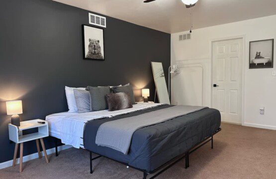 5d7ecbc8 4e00 45 UUICo