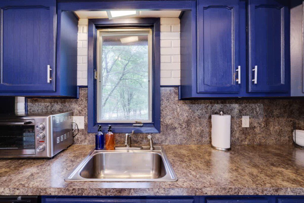 68fb3872 8640 49 NSIHV