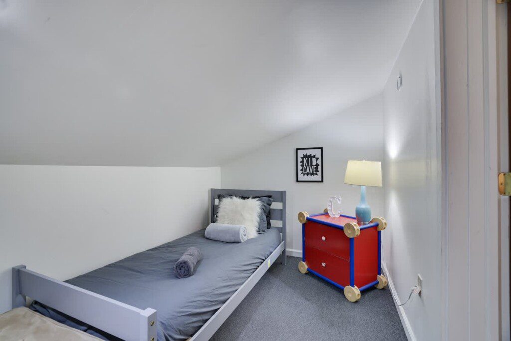 e1090e1c 1ef1 45 BbbWm