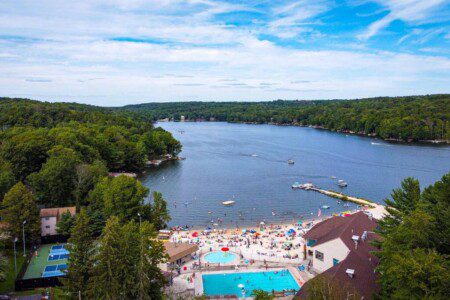 original 44428784 1240098481